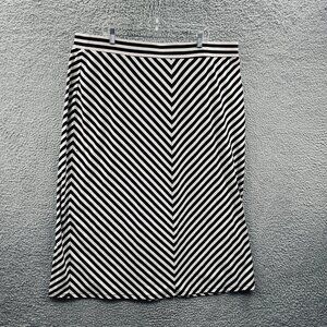 Avenue Skirt Womens 22/24 Black White Chevron Stripe Stretch Career Work NWT